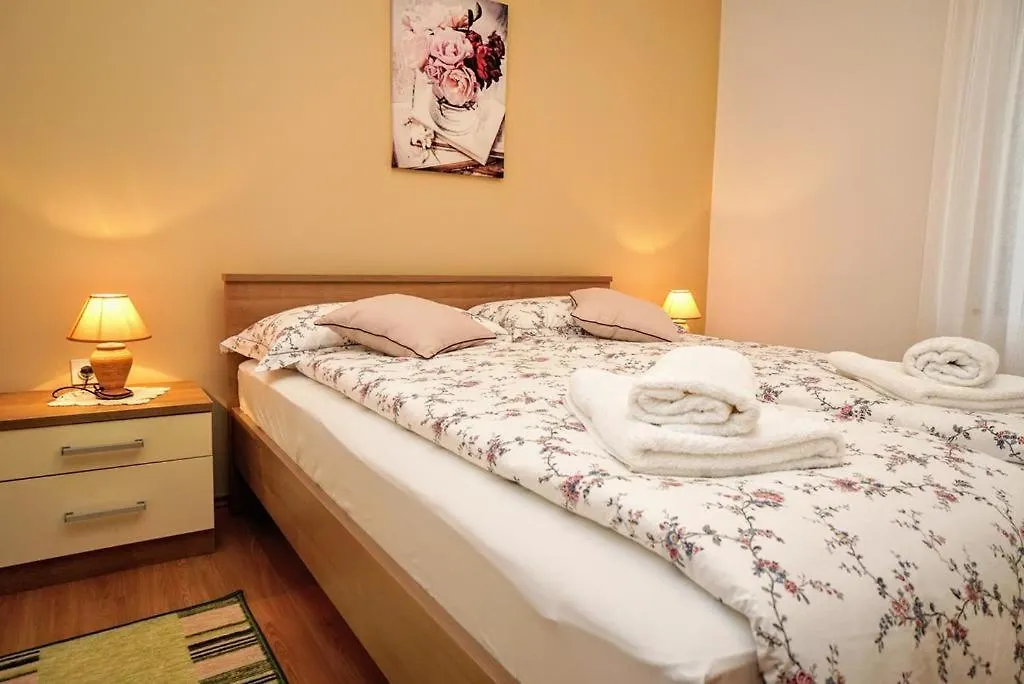 Apartman Dea Crveni Vrh